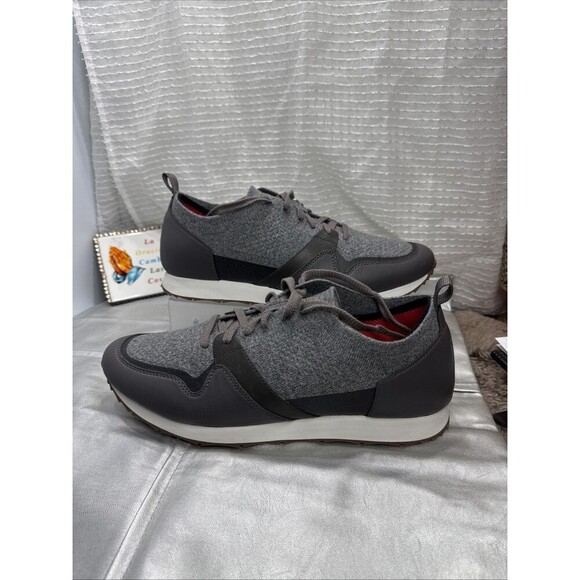 (R5) Ugg Australia Men\'s Trigo Hyperweave Fashion Sneakers  Size 13 US